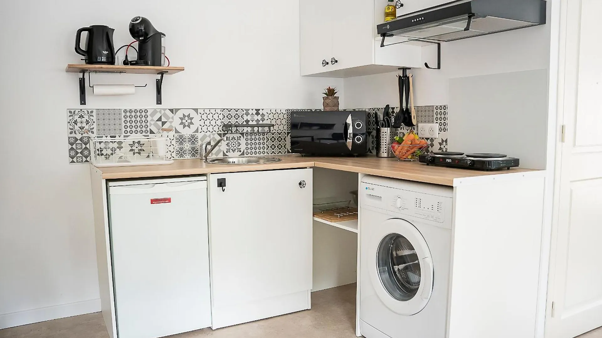 Holiday home Le Studio - Cosy & Fonctionnel, Clim & Piscine Roquevaire